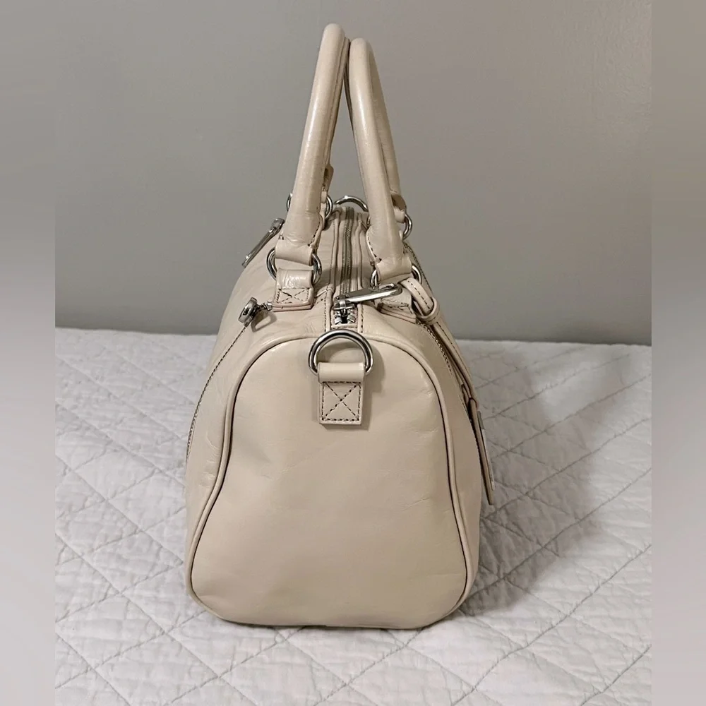 Badgely Mischa Vintage Crème Leather Boston Bag Satchel Expandable Snakeskin
